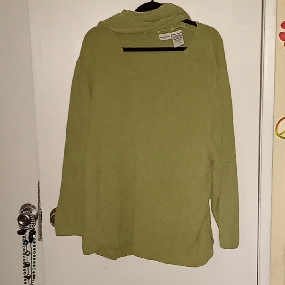 White Stag sweater with detachable scarf light green
